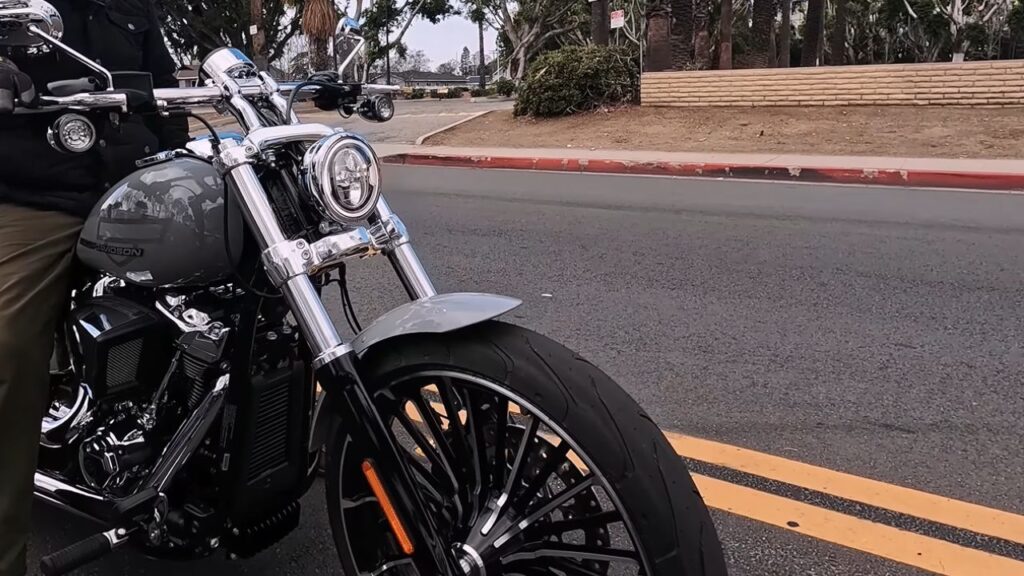 2025 Harley-Davidson Breakout LED Lighting